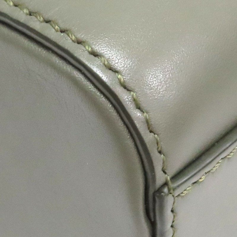 綠色 牛皮 Camera 肩背包【LOEWE 羅威】 C565R41X05-13