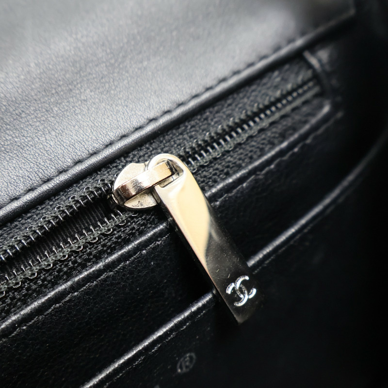 深綠色 菱格紋 漆皮 Mini Classic 肩背包 無卡【CHANEL 香奈兒】 A35200-18