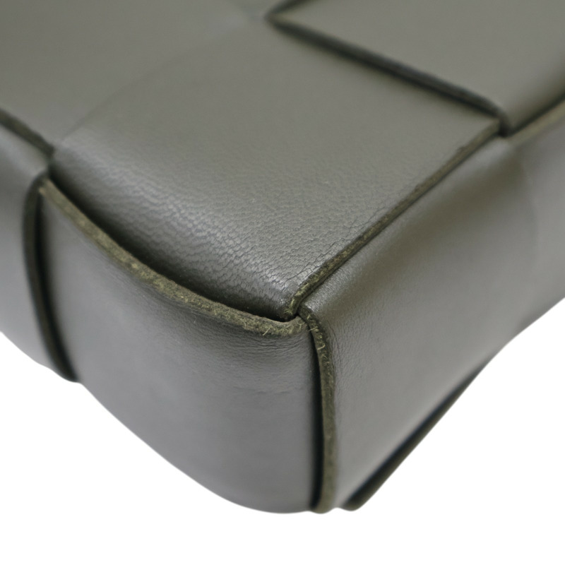 墨綠色 編織羊皮 Cassette 肩背包【BOTTEGA VENETA BV 寶緹嘉】 578004-12