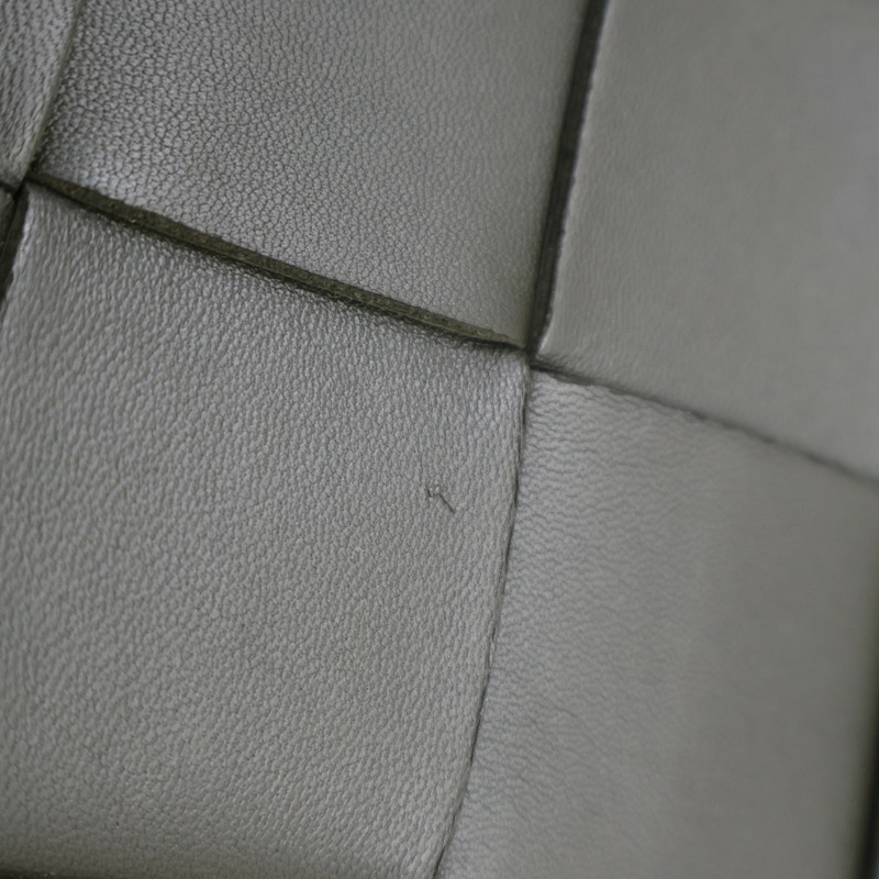 墨綠色 編織羊皮 Cassette 肩背包【BOTTEGA VENETA BV 寶緹嘉】 578004-15