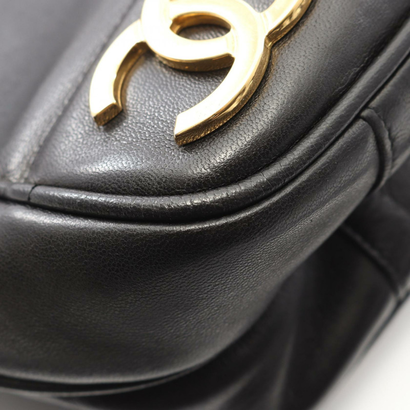 香奈兒三重 COCO 標誌鏈條單背包，羊皮材質，黑色，金色五金，二手女款-6