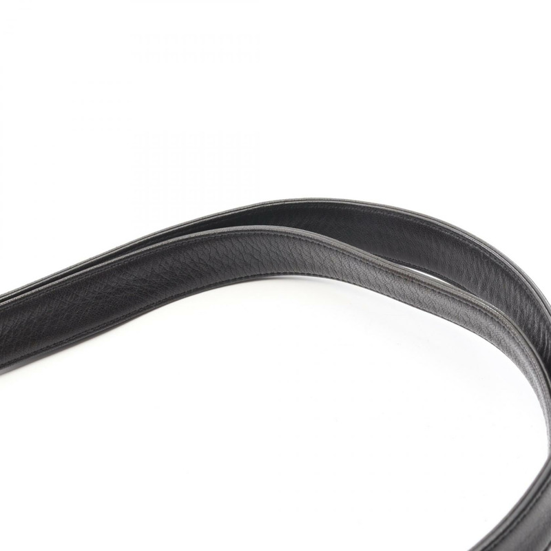 香奈兒三重 COCO 標誌鏈條單背包，羊皮材質，黑色，金色五金，二手女款-8