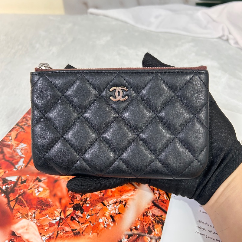 Chanel 經典 O 魚子醬皮革零錢包 17開-5