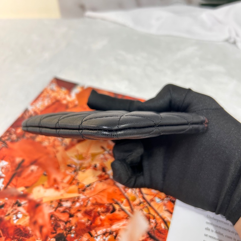 Chanel 經典 O 魚子醬皮革零錢包 17開-10