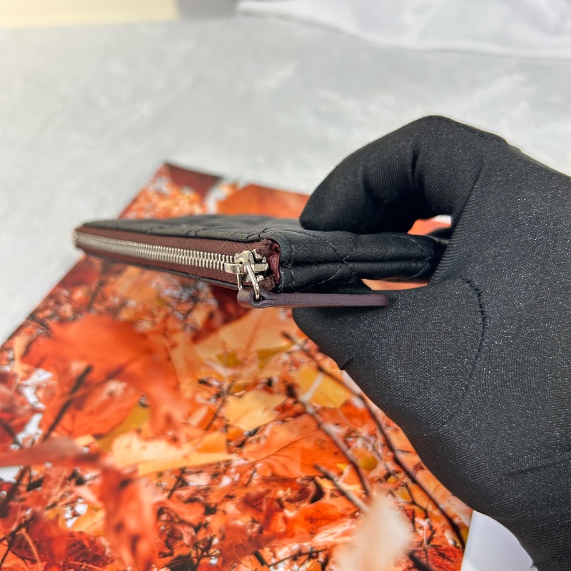 Chanel 經典 O 魚子醬皮革零錢包 17開-12