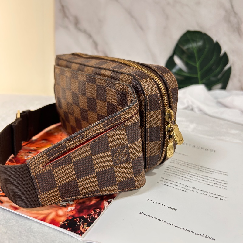 LV 棋盤格 Geronimos 胸包 2024年-7