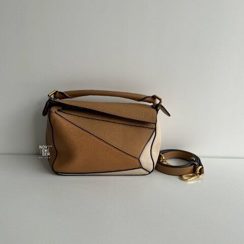 98新🫰🏻 Loewe 羅意威 Puzzle 拼色款 焦糖奶茶