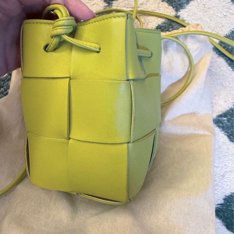 Bottega Veneta Cassette 迷你編織水桶包-5