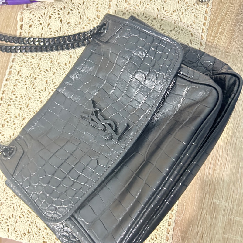 夢中情包YSL niki medium-2