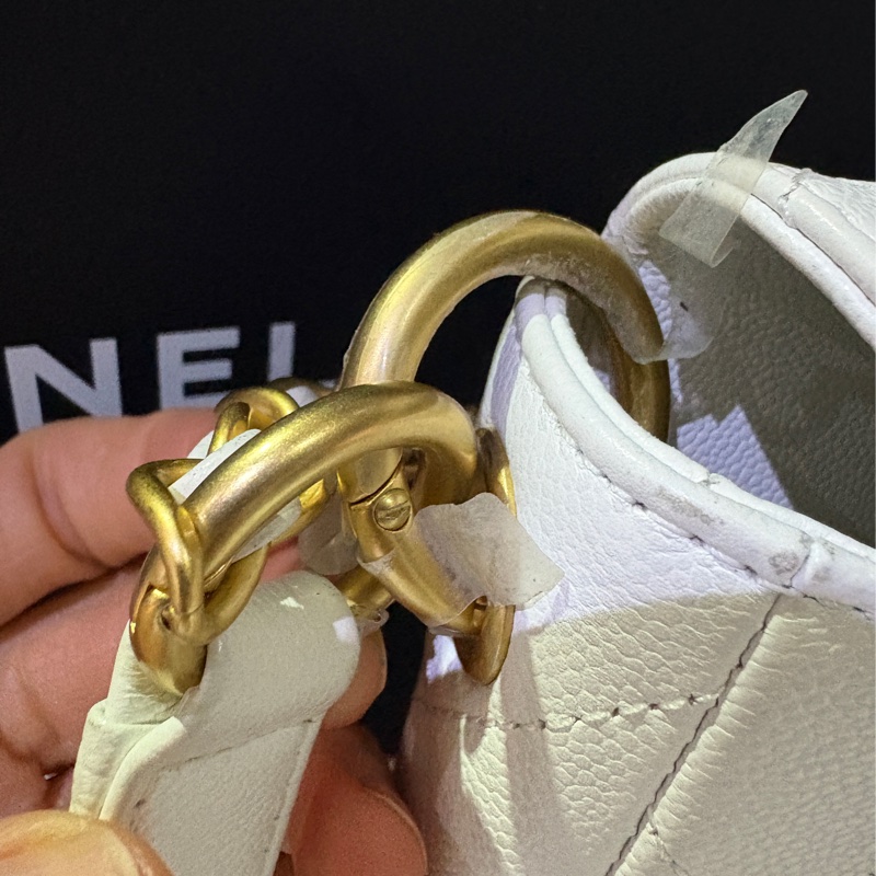 2025 Chanel 香奈兒 羊皮HOBO 雙口袋 郵差包-8