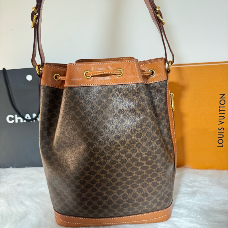 Celine 老花水桶-8