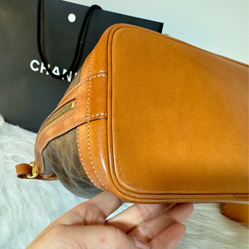 Celine 老花水桶-14