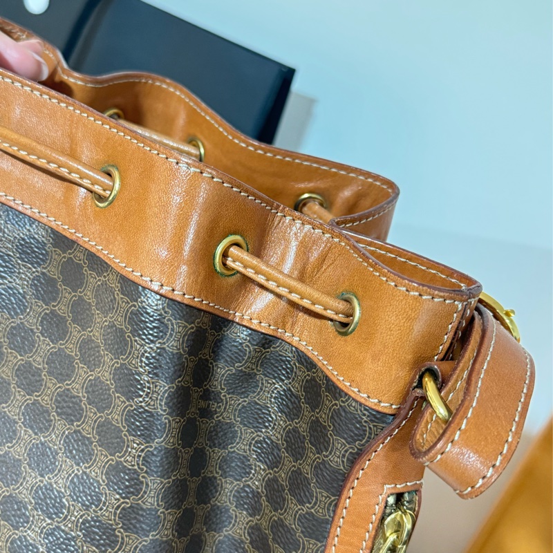 Celine 老花水桶-25