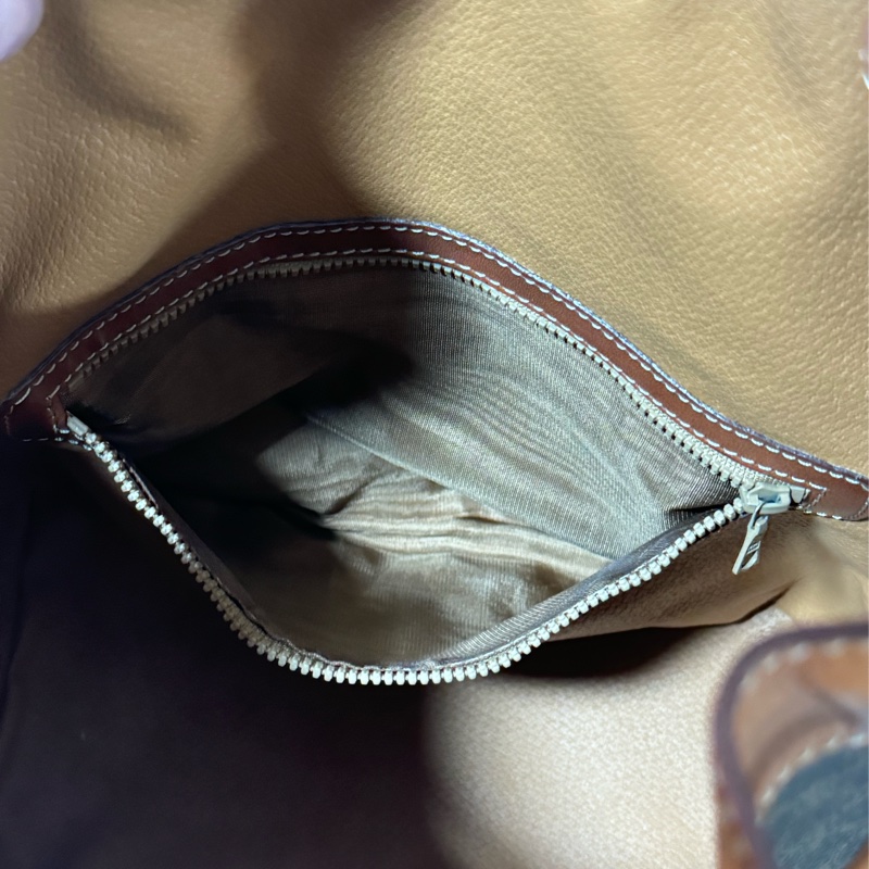 Celine 老花水桶-48