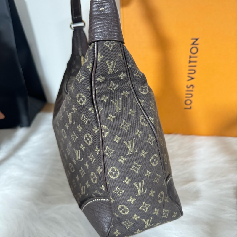 lv 單寧牛角包-6