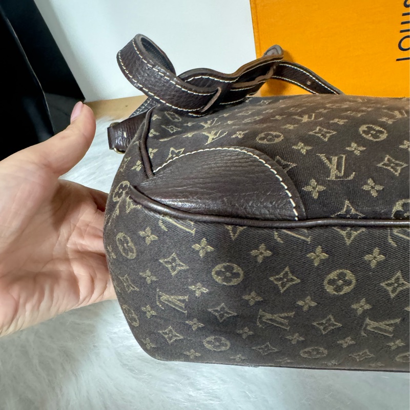 lv 單寧牛角包-14