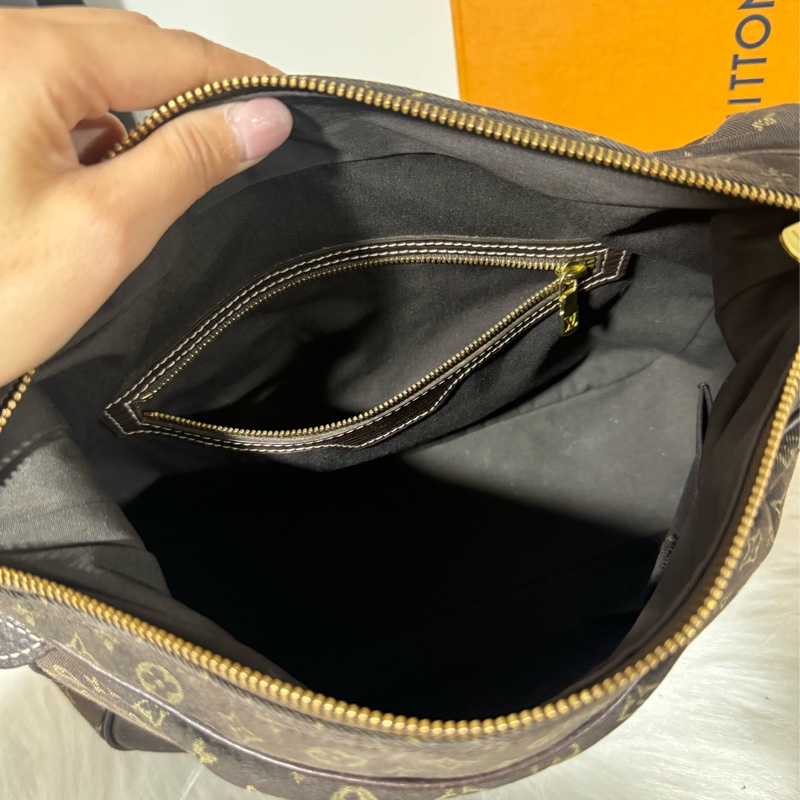 lv 單寧牛角包-17