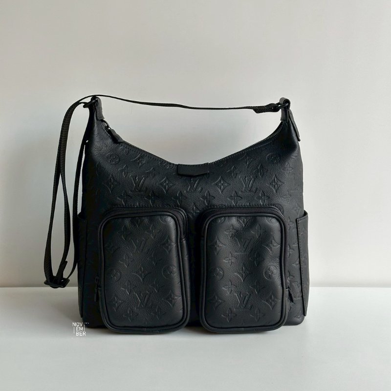 閒置新🖤 全配有購證🙌🏻 Louis Vuitton 路易威登 Hobo Cargo 黑壓紋老花-0