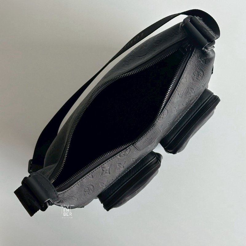 閒置新🖤 全配有購證🙌🏻 Louis Vuitton 路易威登 Hobo Cargo 黑壓紋老花-3