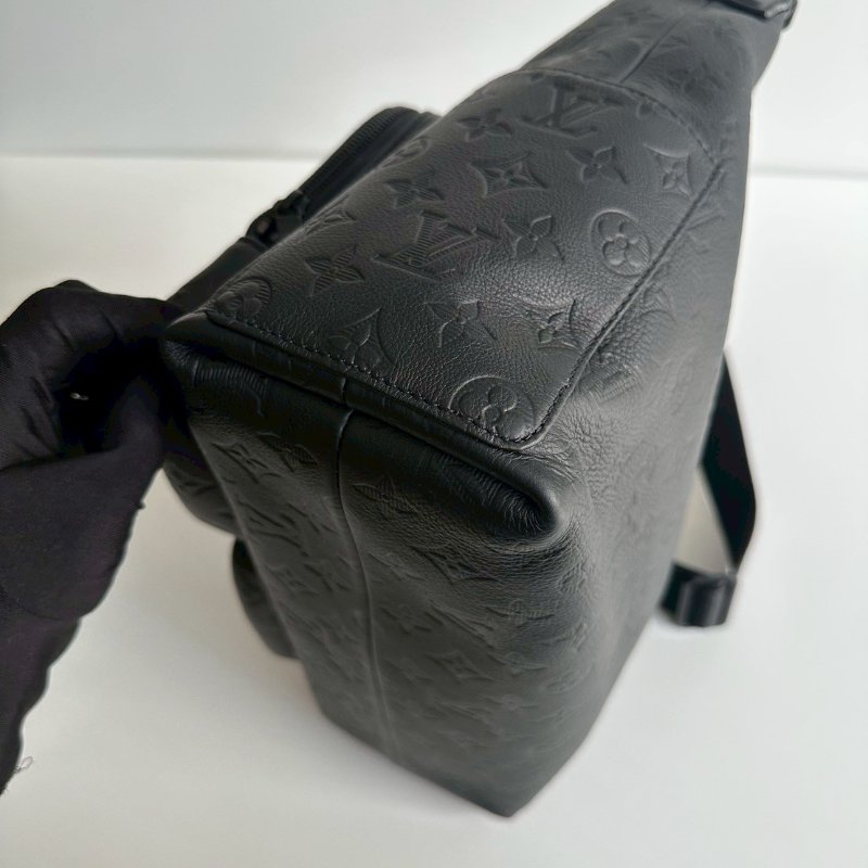 閒置新🖤 全配有購證🙌🏻 Louis Vuitton 路易威登 Hobo Cargo 黑壓紋老花-6