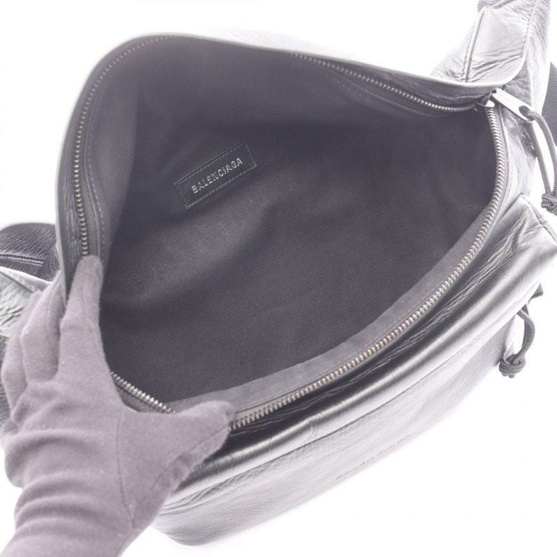 BALENCIAGA 男士黑色真皮腰帶臀包（二手）-2