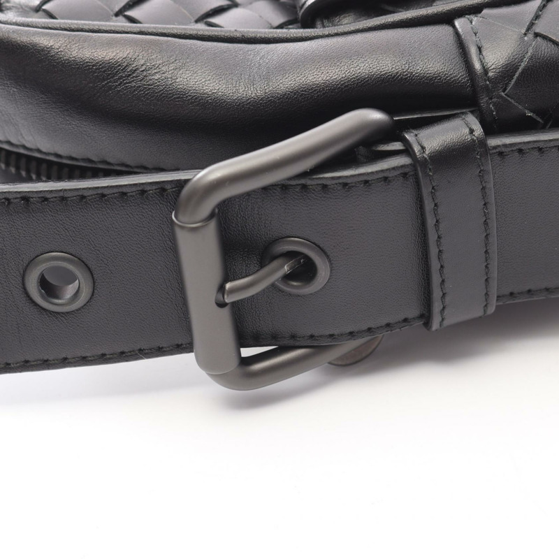 BOTTEGA VENETA Intrecciato Messenger Shoulder Bag leather Black Used mens-7
