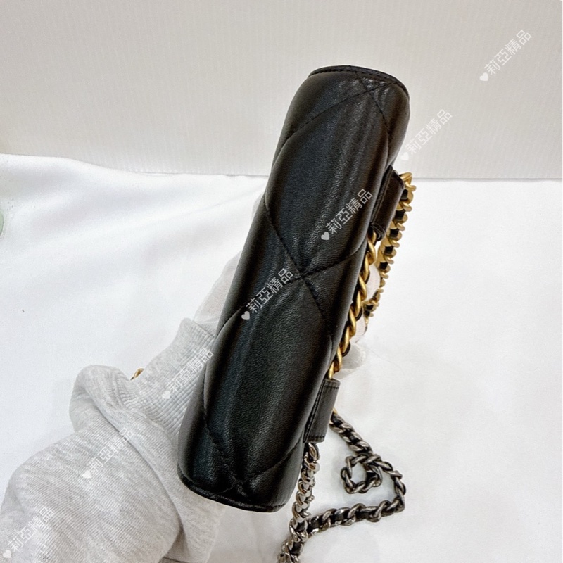 莉亞精品♡ Chanel AP3774 黑金19腰包 二手-5