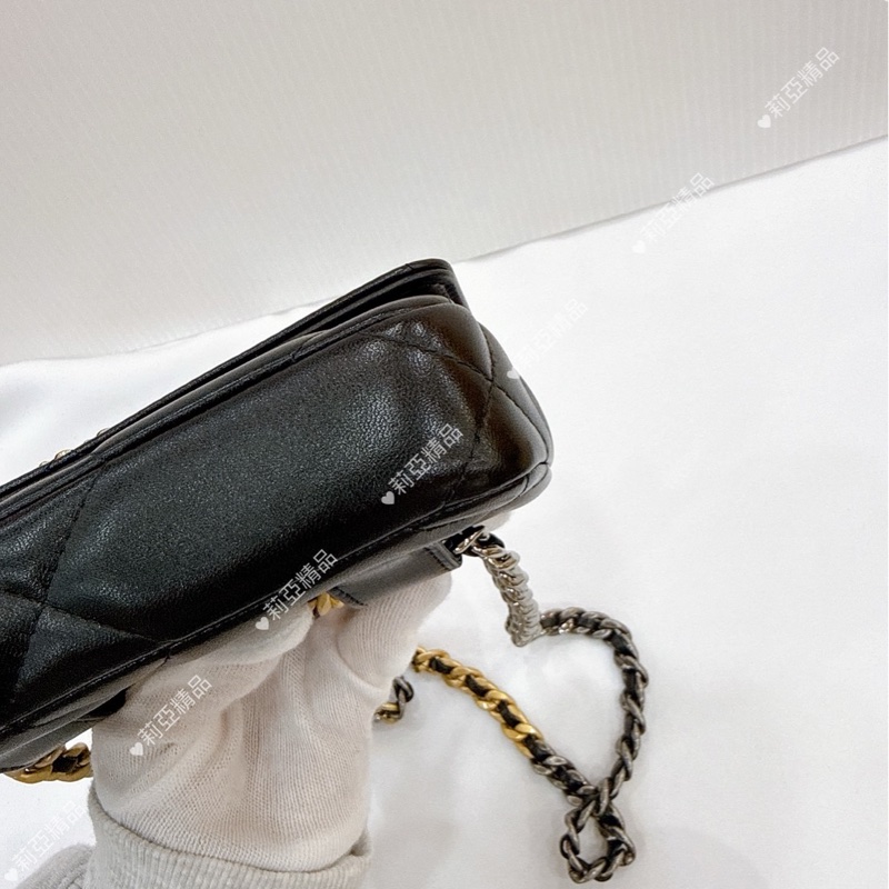 莉亞精品♡ Chanel AP3774 黑金19腰包 二手-9