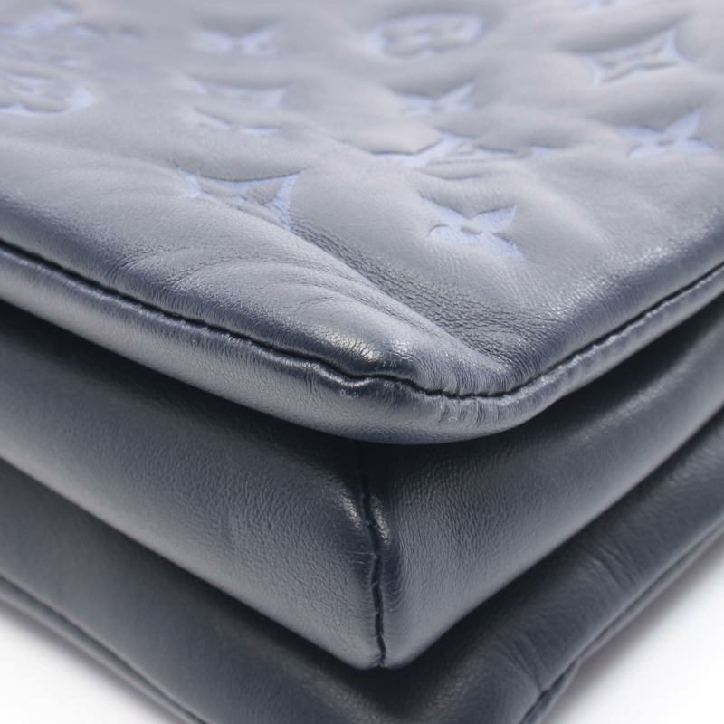 路易威登 Coussin PM 鏈條肩背包 M21282 Monogram 壓花皮革 海軍藍-5