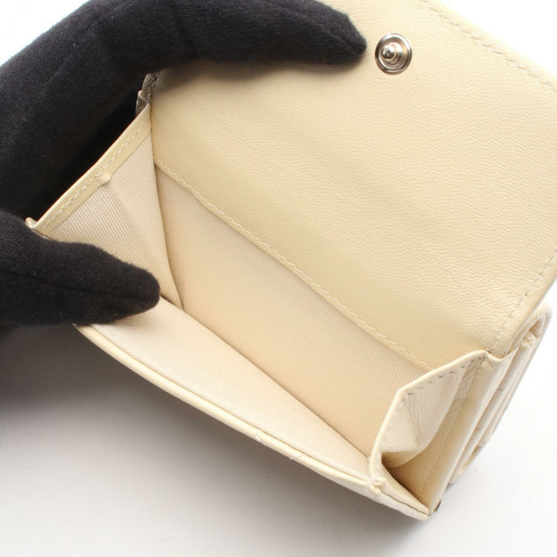 香奈兒 (CHANEL) Matelasse 三折錢包,米色皮革,金色五金,二手,女士 CC-3