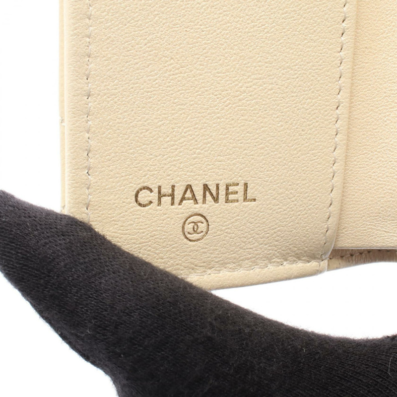 香奈兒 (CHANEL) Matelasse 三折錢包,米色皮革,金色五金,二手,女士 CC-4