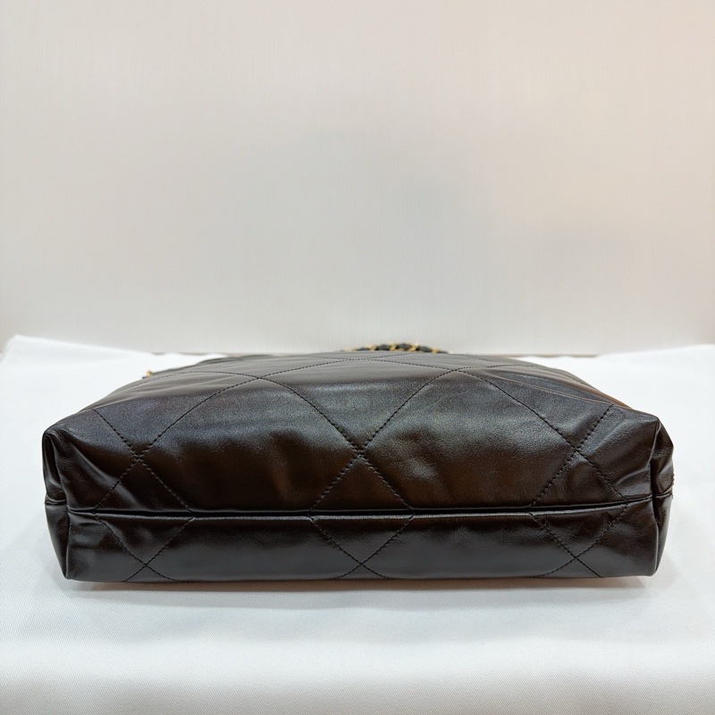 莉亞精品♡ Chanel AS3260 22bag 黑金小號 二手-5