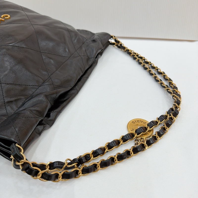 莉亞精品♡ Chanel AS3260 22bag 黑金小號 二手-10