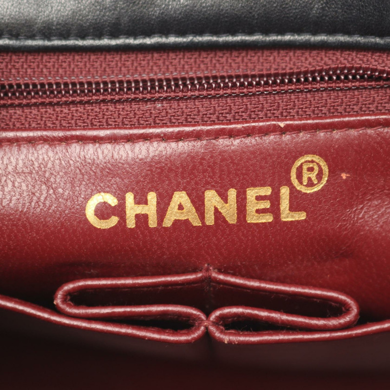 香奈兒 (CHANEL) 迷你絎縫 20 斜背鏈條包,羊皮材質,黑色,金色五金,二手 CC-3