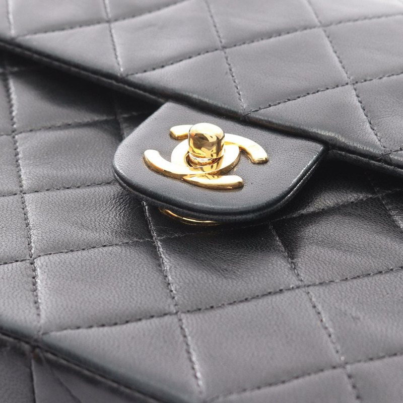 香奈兒 (CHANEL) 迷你絎縫 20 斜背鏈條包,羊皮材質,黑色,金色五金,二手 CC-7