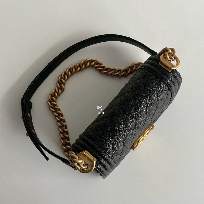 閒置新🖤 全配有購證🙌🏻 Chanel 香奈兒 Boy 20 黑金-4