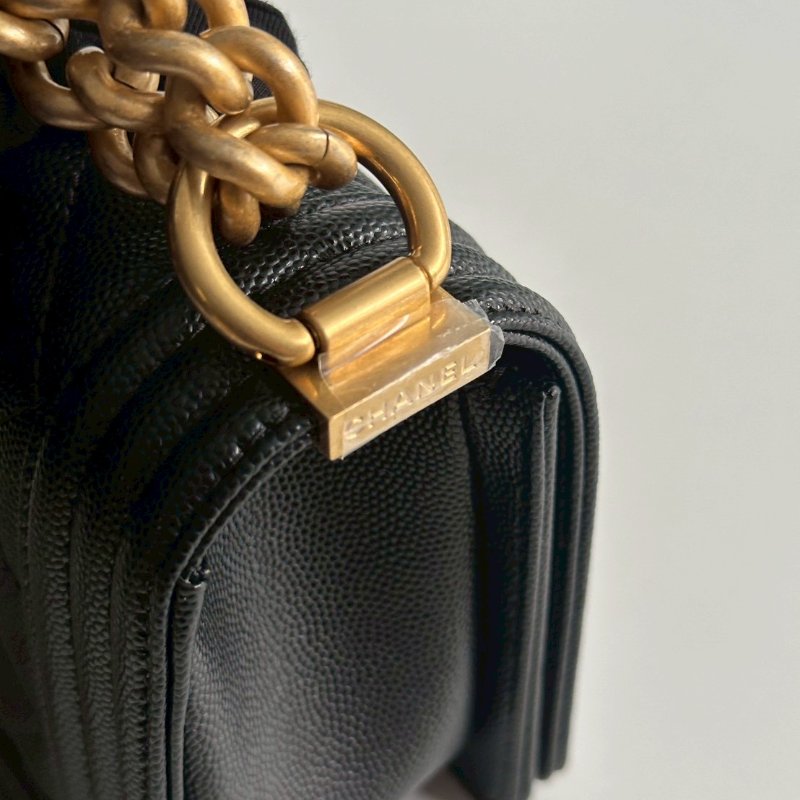 閒置新🖤 全配有購證🙌🏻 Chanel 香奈兒 Boy 20 黑金-9