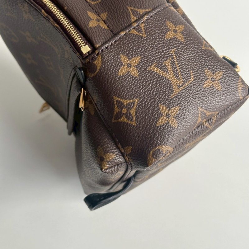 閒置新🫰🏻 Louis Vuitton LV 路易威登 老花小書包-10