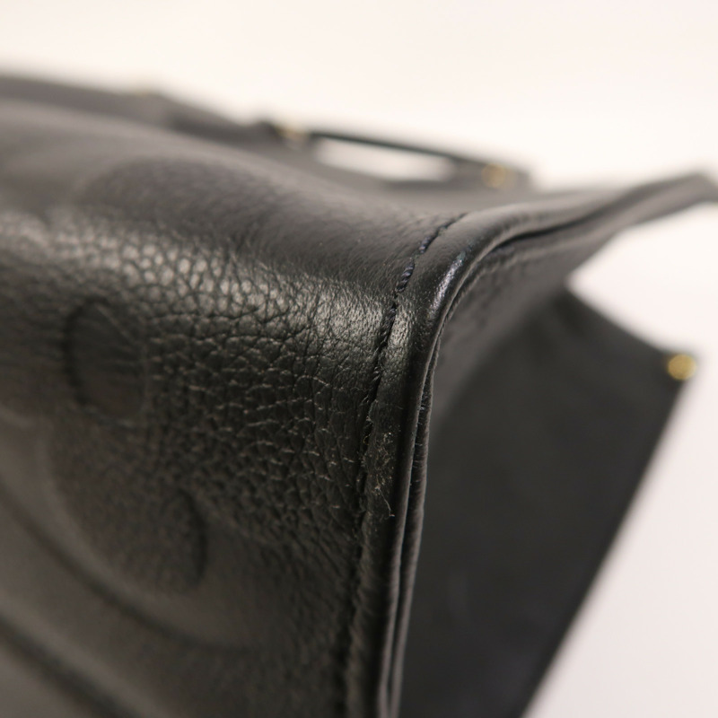 LOUIS VUITTON Monogram Empreinte On The Go MM金扣手挽肩背兩用袋-10