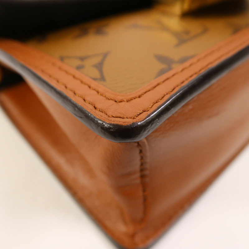 LOUIS VUITTON Monogram Reverse Dauphine Chain Wallet金扣鏈帶肩背袋-9