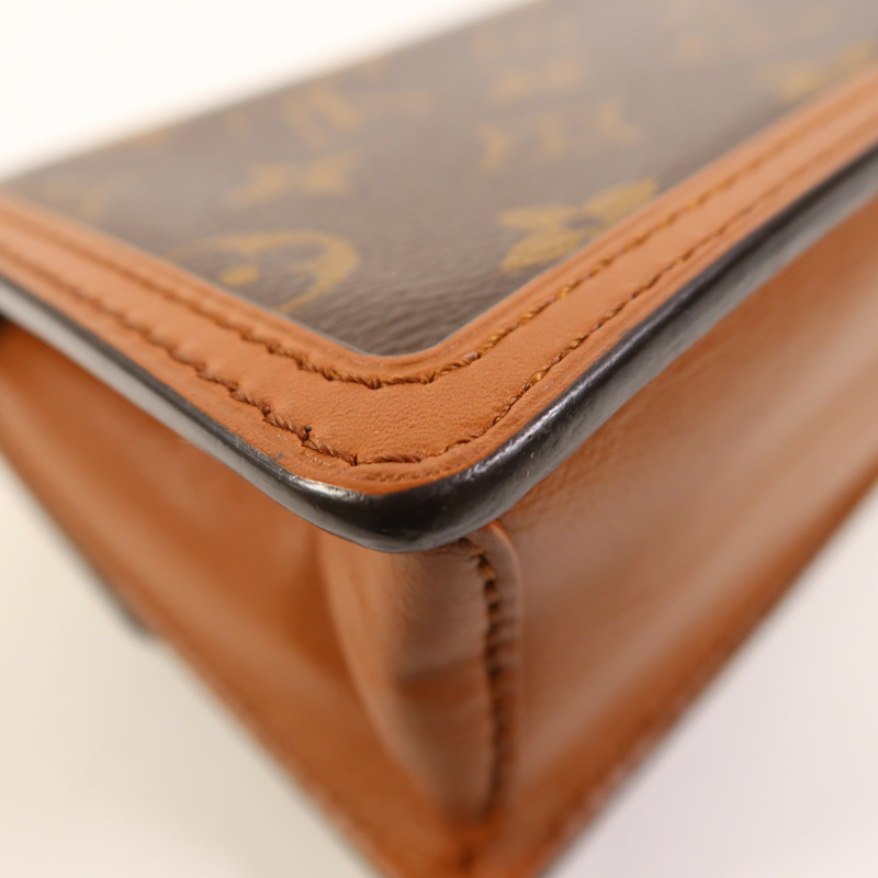 LOUIS VUITTON Monogram Reverse Dauphine Chain Wallet金扣鏈帶肩背袋-11