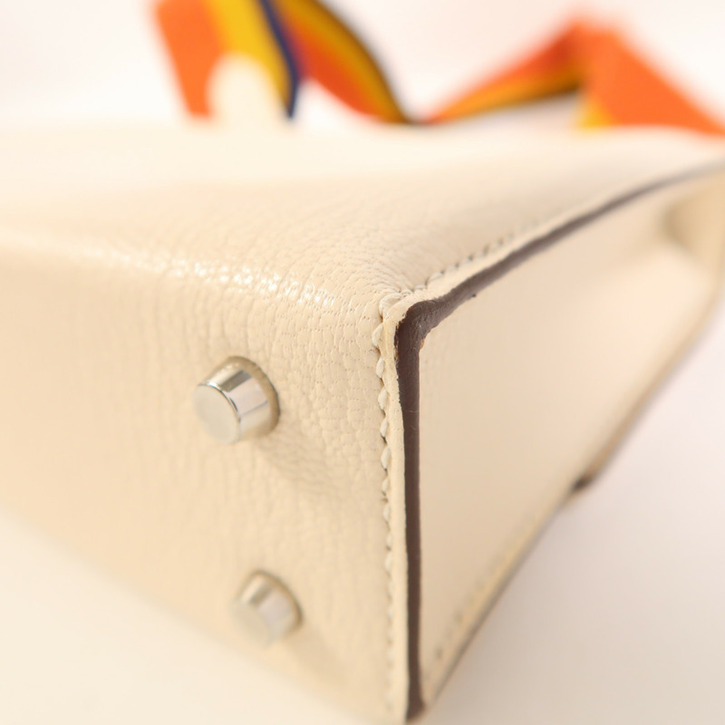 HERMES Chevre皮革Verrou Mini銀扣肩背袋Craie-12