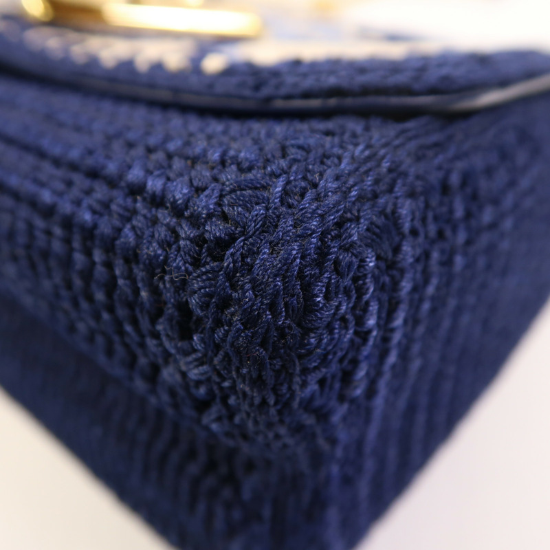 LOUIS VUITTON Crochet Twist MM金扣鏈帶肩背袋-9