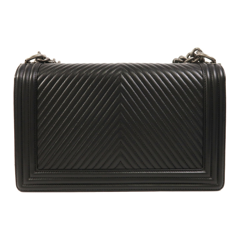 CHANEL 牛皮皮革Boy 28銀扣鏈帶肩背袋-1