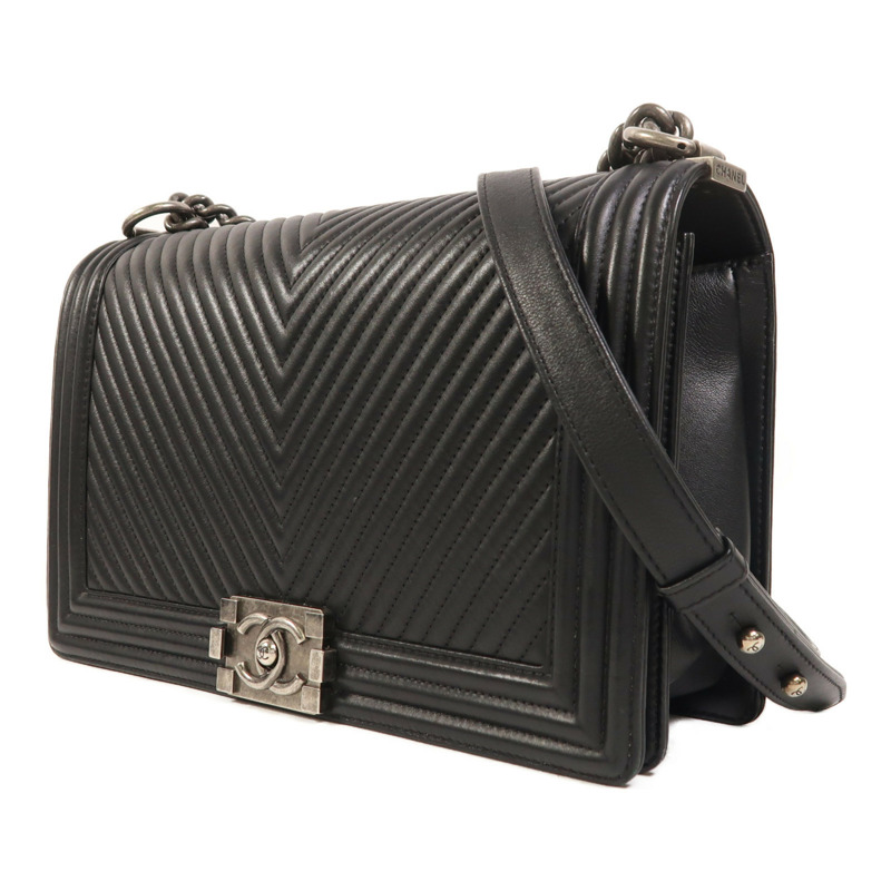 CHANEL 牛皮皮革Boy 28銀扣鏈帶肩背袋-2