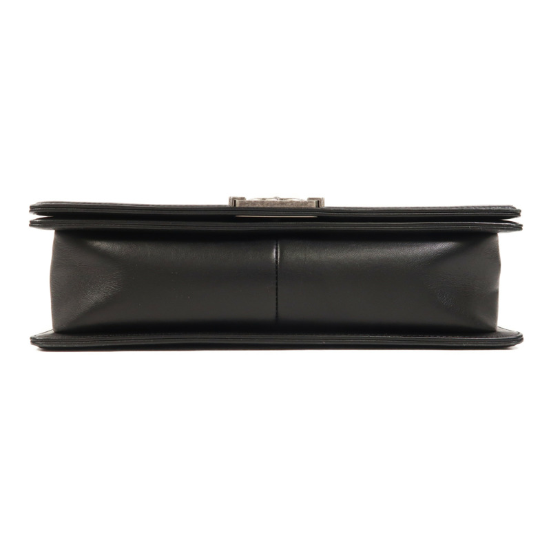 CHANEL 牛皮皮革Boy 28銀扣鏈帶肩背袋-3