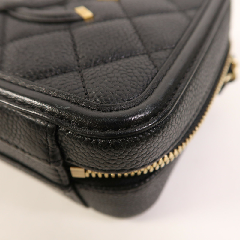 CHANEL 牛皮皮革Vanity Case金扣手挽肩背兩用袋-11