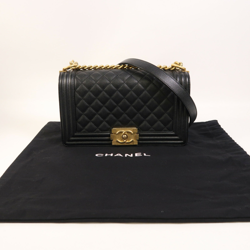 CHANEL 牛皮皮革Boy 25金扣鏈帶肩背袋-8