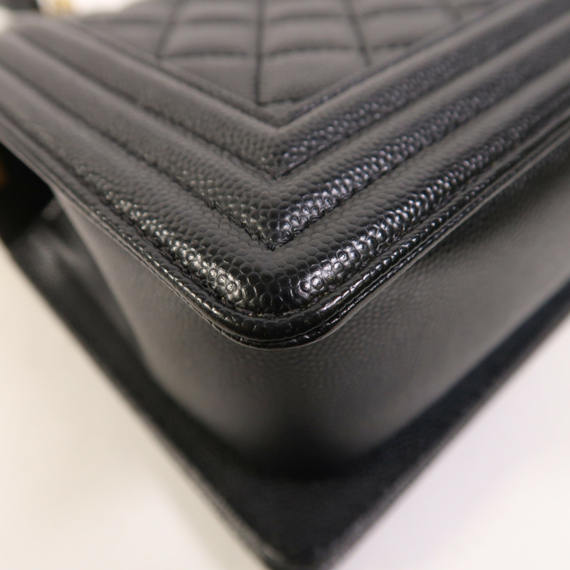 CHANEL 牛皮皮革Boy 25金扣鏈帶肩背袋-13