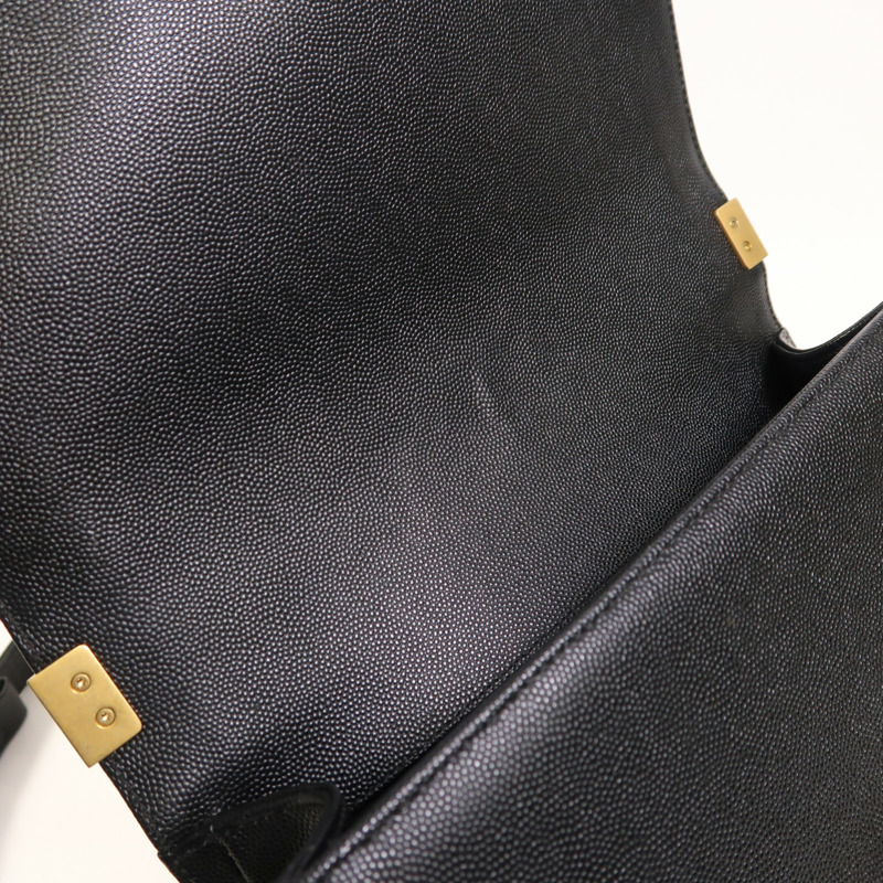 CHANEL 牛皮皮革Boy 25金扣鏈帶肩背袋-18